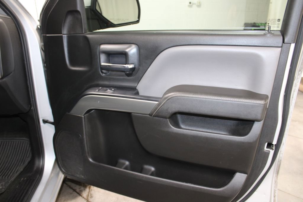 Used 2016 Chevrolet Silverado 1500 LT w/ All Star Edition image 26