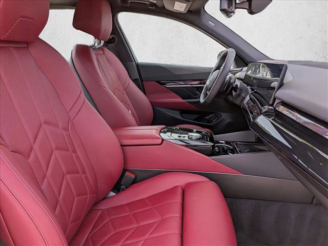 Used 2026 BMW 540i xDrive AWD/4WD image 21