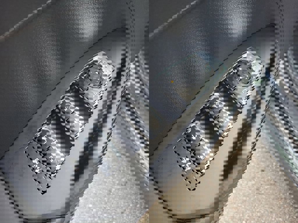 New 2026 Kia K5 LXS image 19