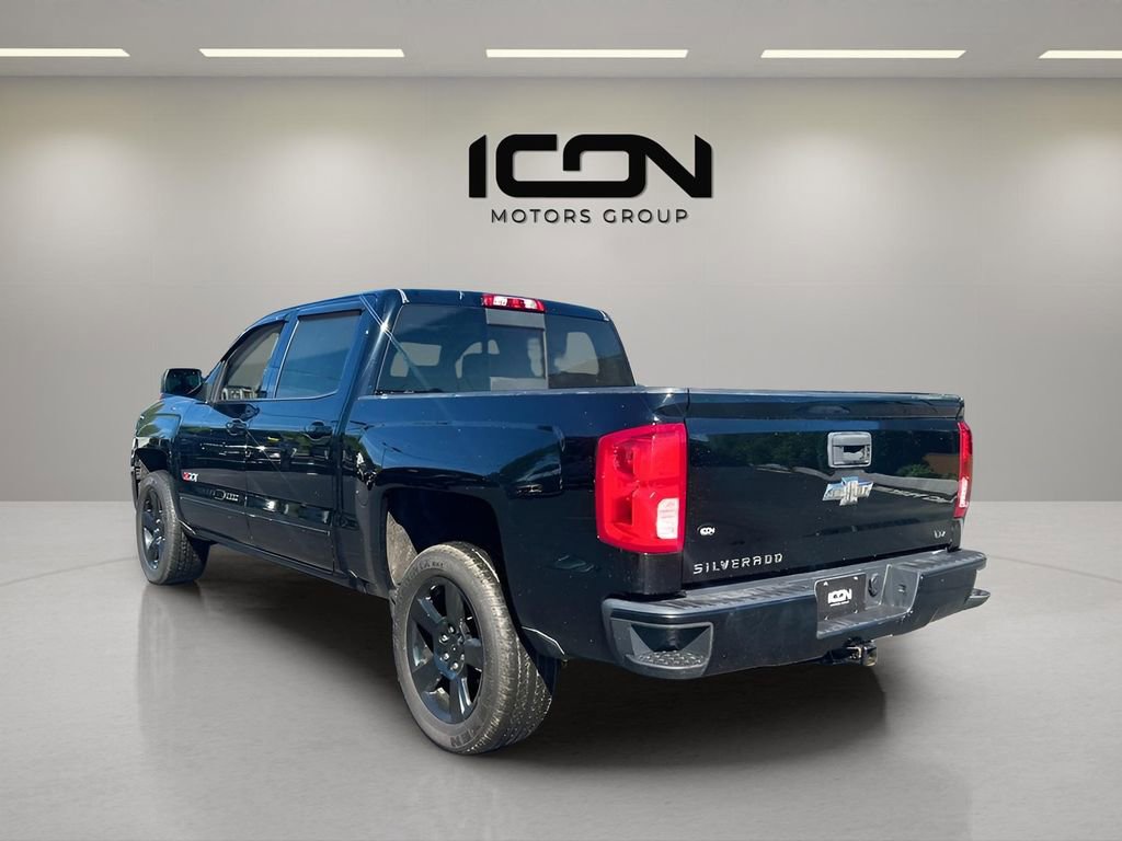 Used 2018 Chevrolet Silverado 1500 LTZ Z71 w/ Realtree Edition image 5