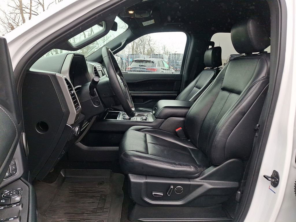 Used 2019 Ford Expedition XLT w/ Equipment Group 202A image 15