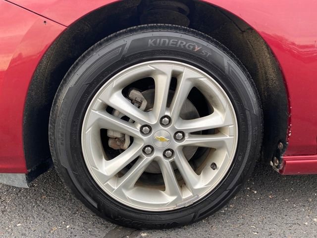 Used 2018 Chevrolet Cruze LT w/ Convenience Package image 21