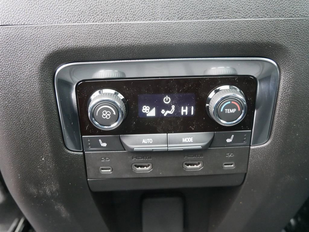 New 2026 Chevrolet Tahoe Z71 w/ Z71 Off-Road Package image 17