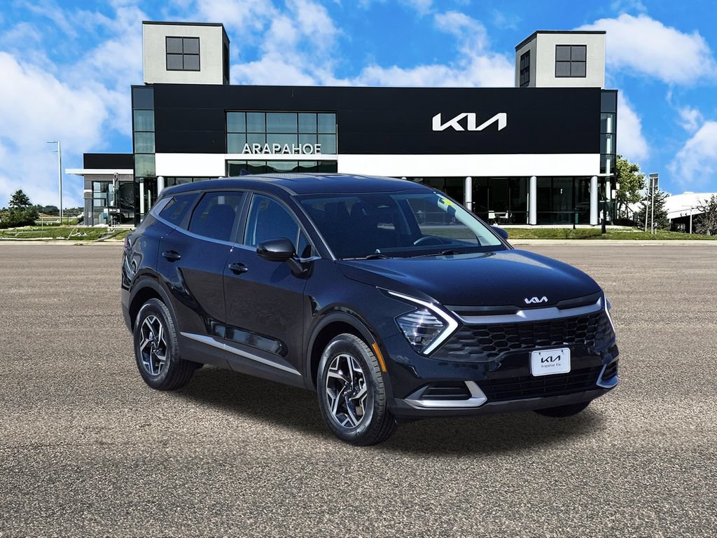 Certified 2024 Kia Sportage LX AWD/4WD image 2