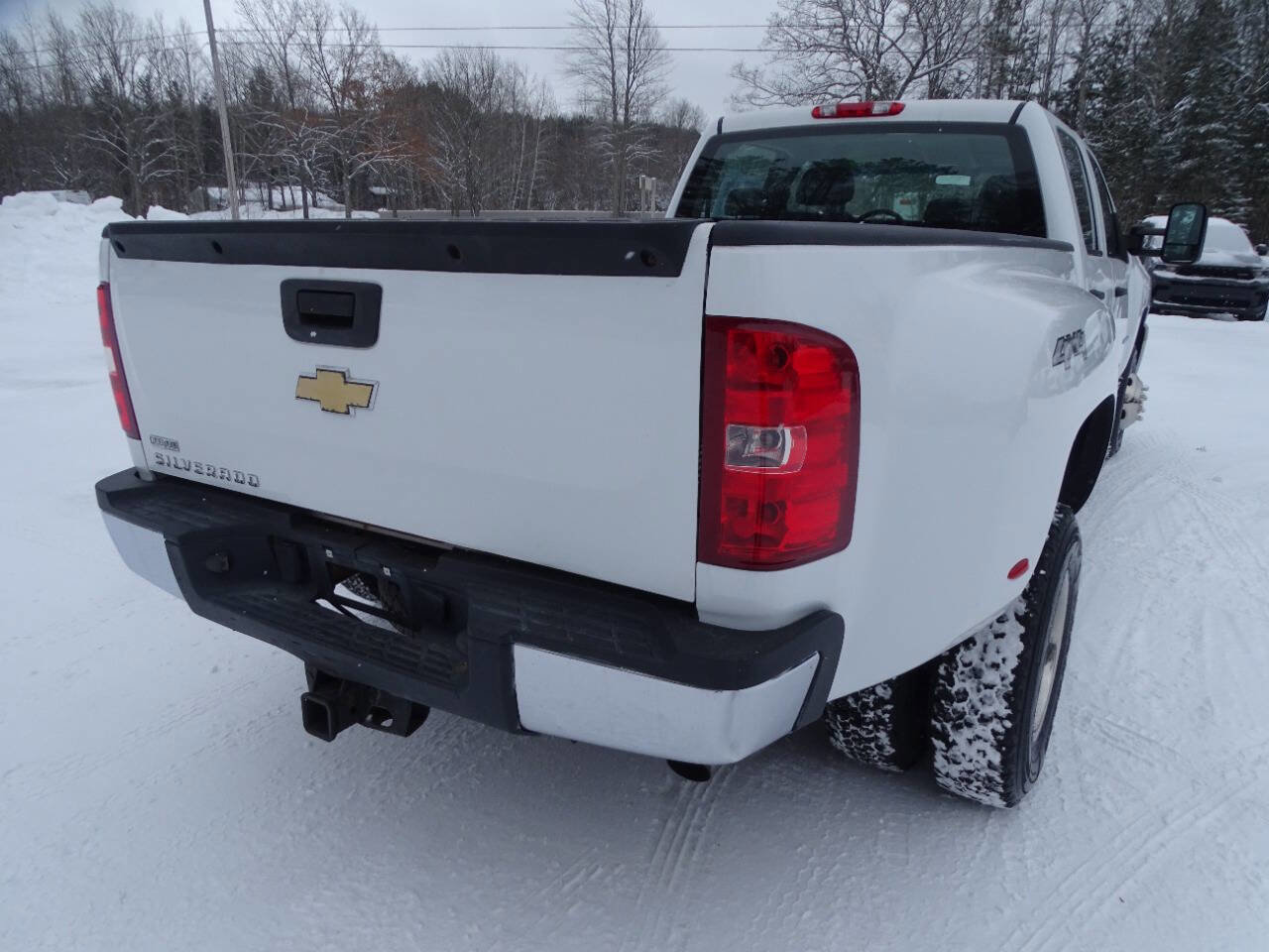 Used 2013 Chevrolet Silverado 3500 W/T image 8