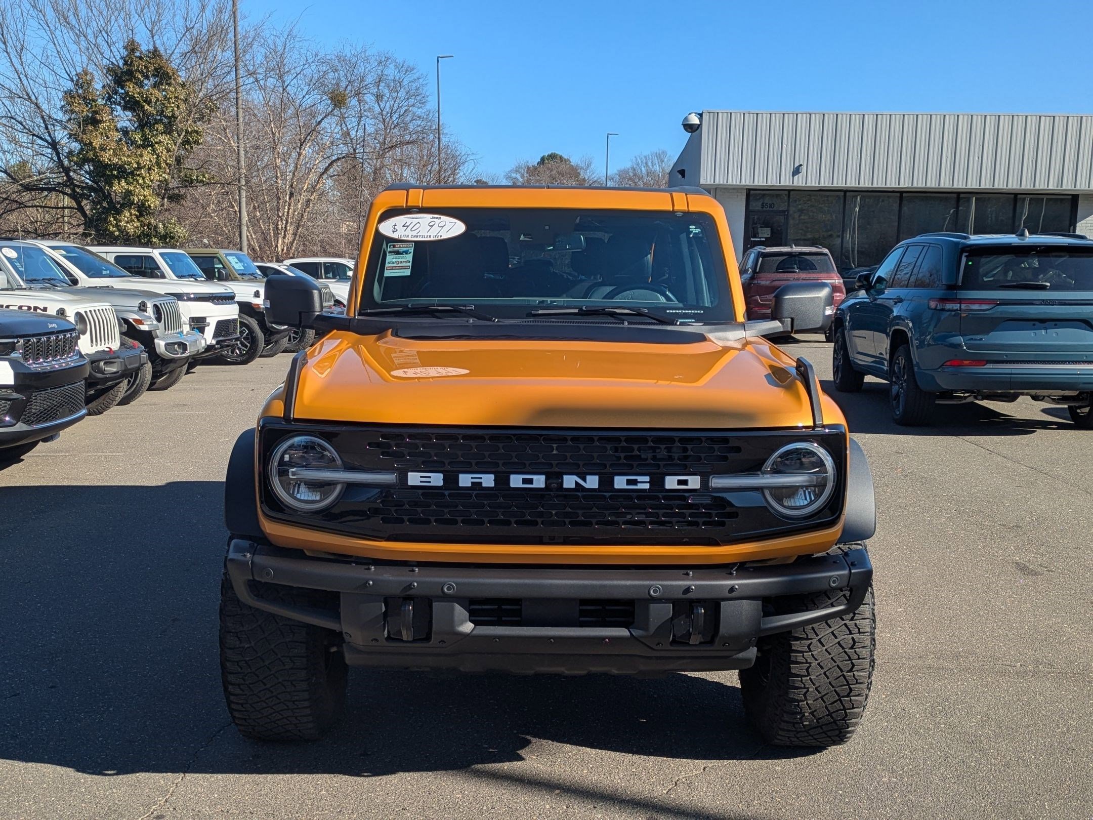 Used 2022 Ford Bronco Wildtrak image 2