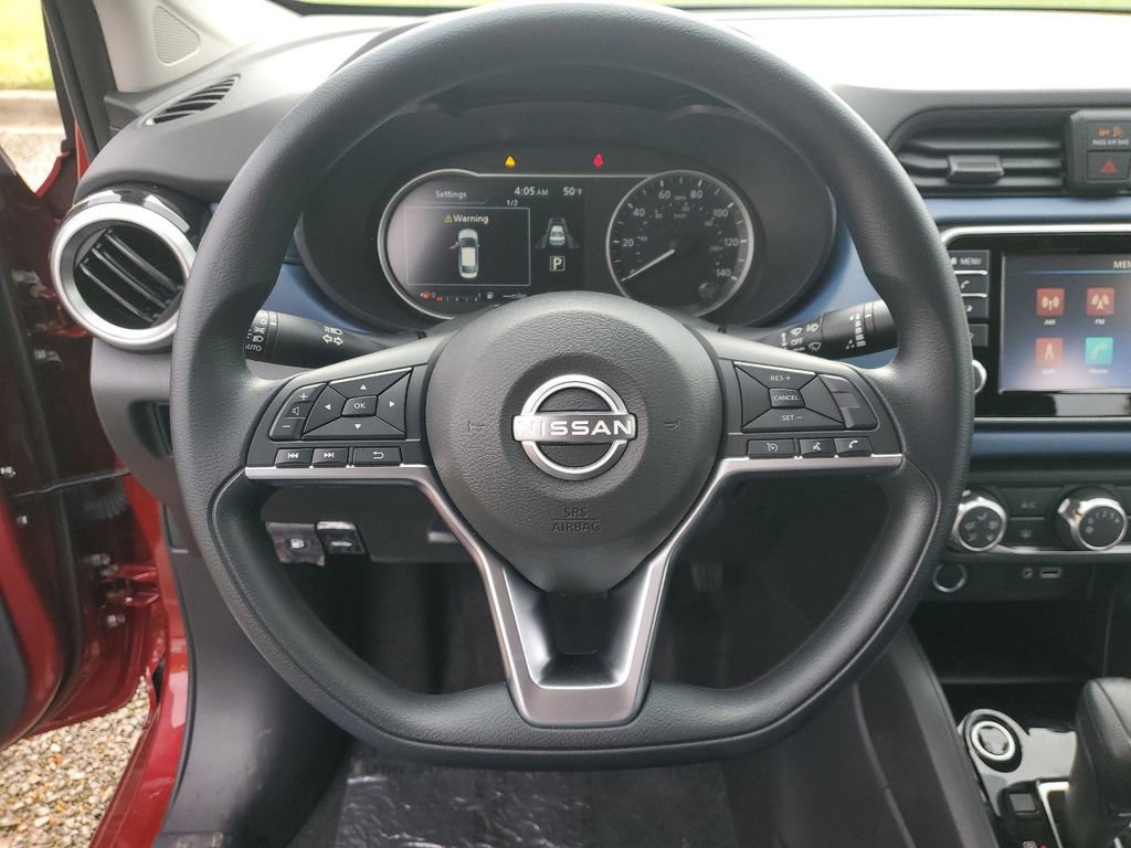 New 2025 Nissan Versa SV w/ Trunk Package FWD image 19