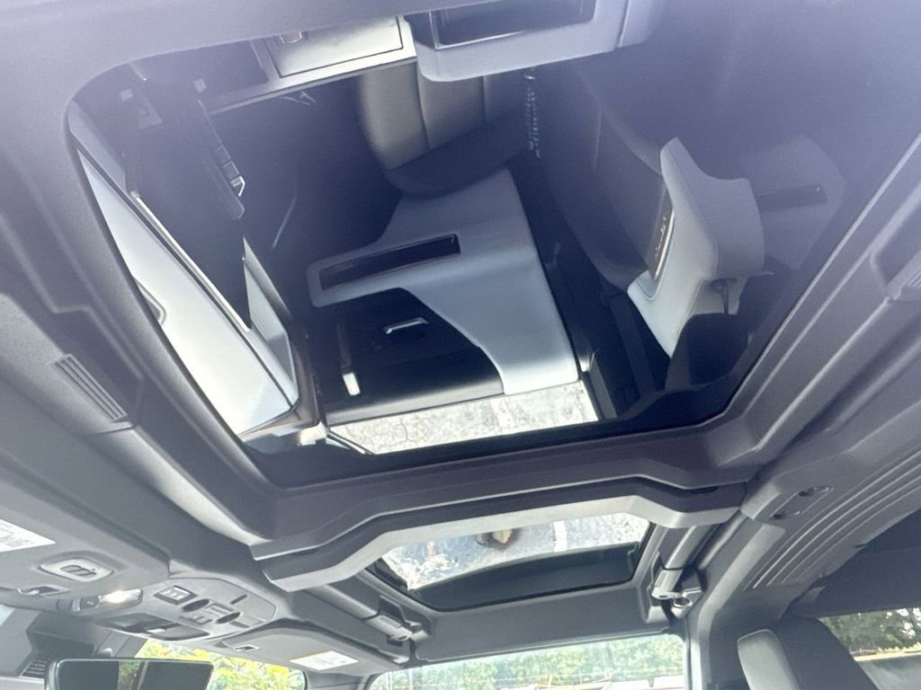 Used 2024 GMC Hummer EV 3X w/ Extreme Off-Road Package image 20