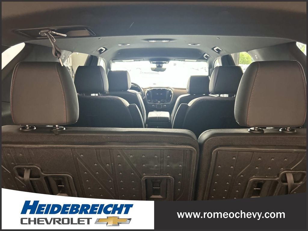 Certified 2022 Chevrolet Traverse RS w/ LPO, Floor Liner Package FWD image 31