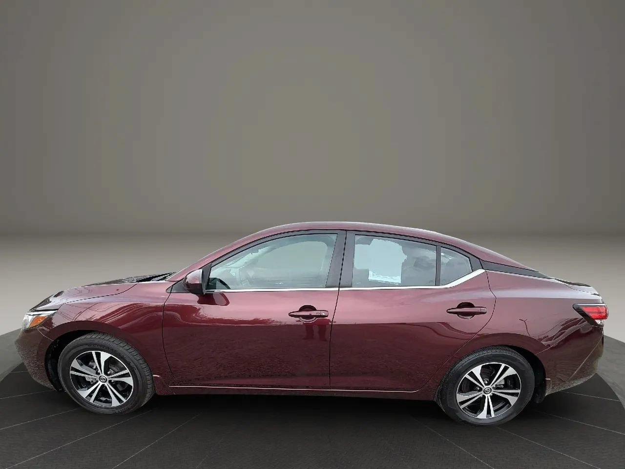Used 2021 Nissan Sentra SV FWD image 8