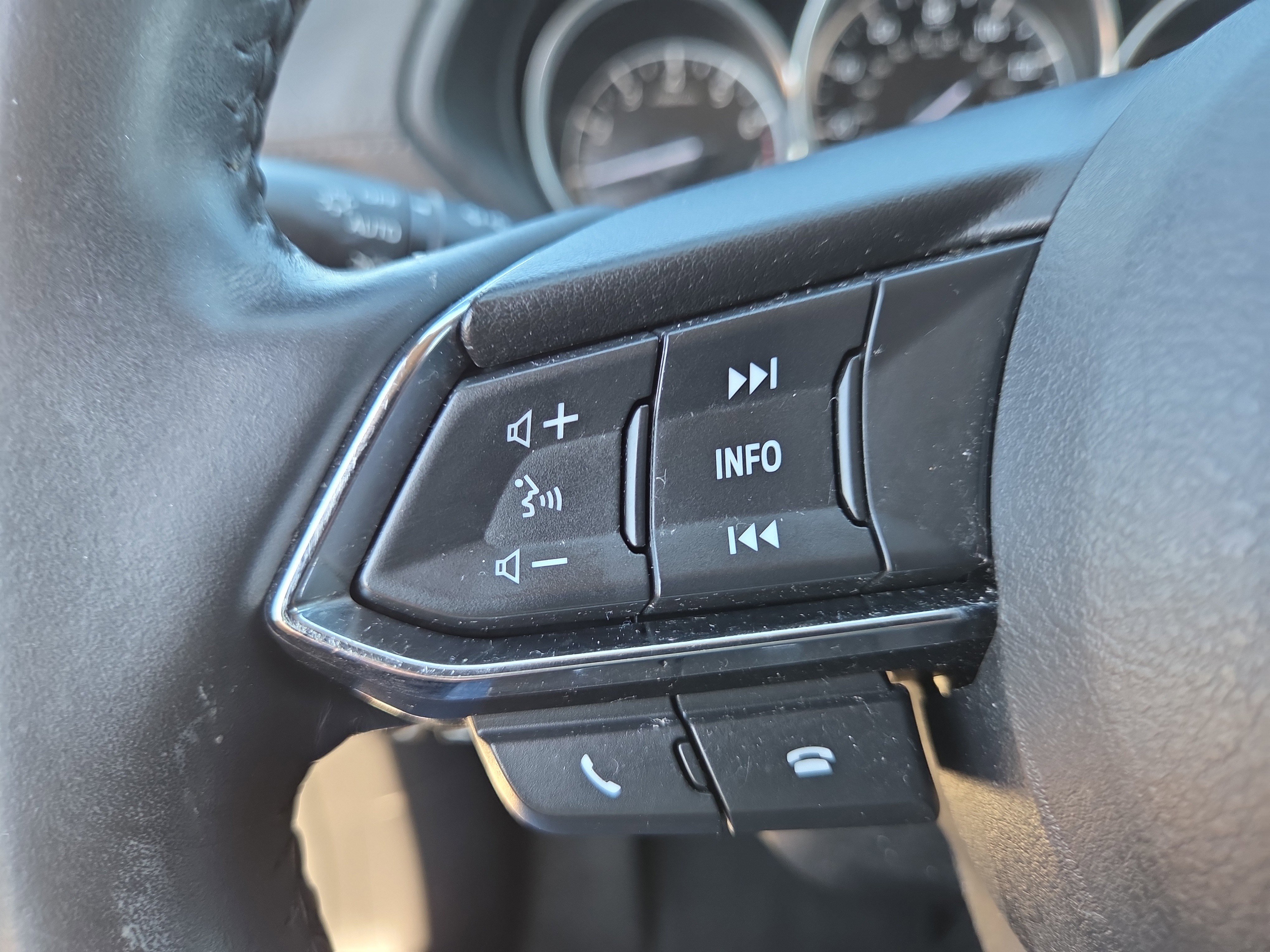 Used 2020 MAZDA CX-5 Touring AWD/4WD image 28