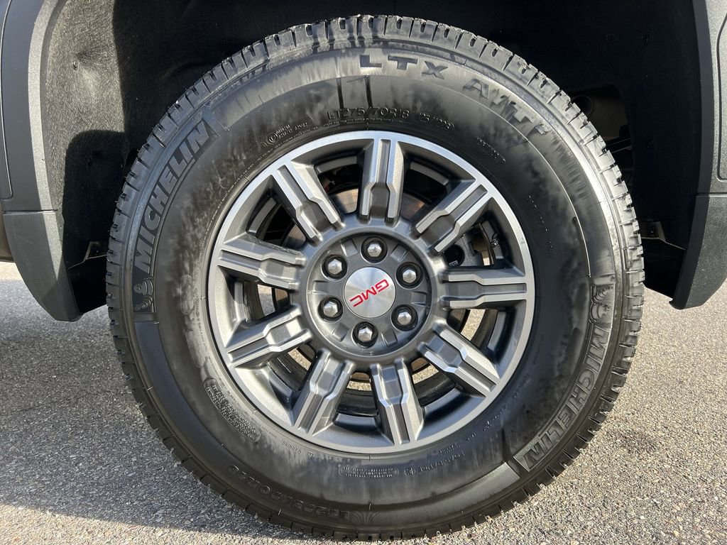 Certified 2024 GMC Sierra 1500 AT4 w/ AT4 Premium Package image 34
