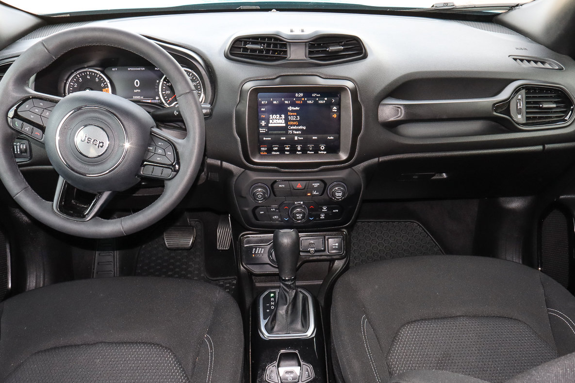 Used 2022 Jeep Renegade Altitude image 10