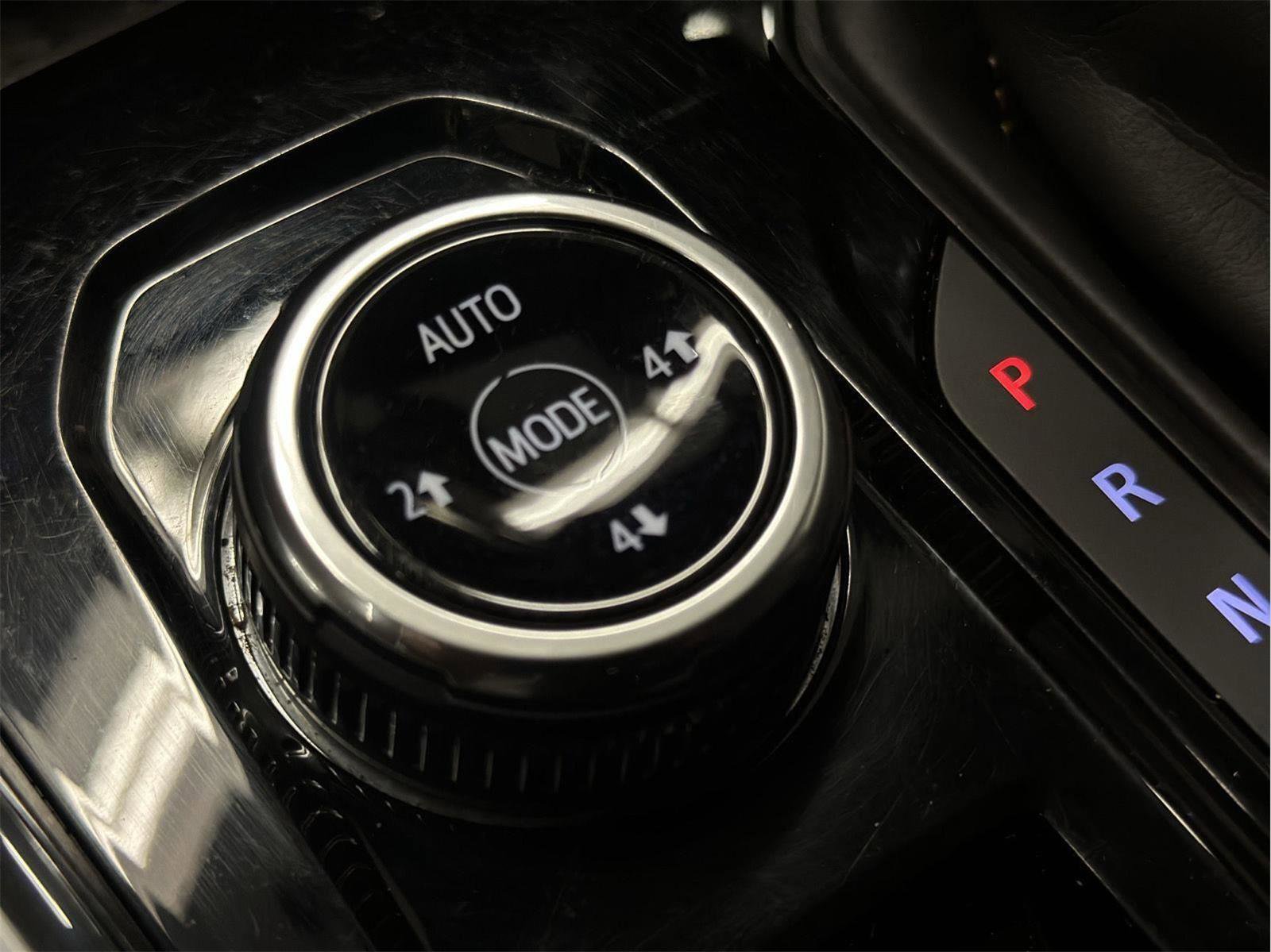 Certified 2024 GMC Canyon AT4 w/ AT4 Premium Package image 40