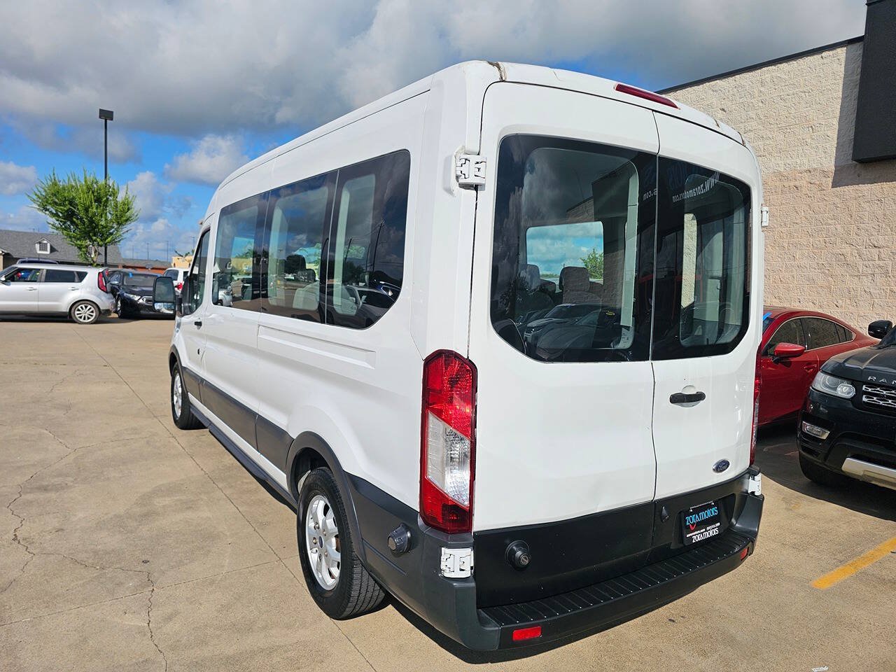 Used 2016 Ford Transit 350 XLT RWD image 6