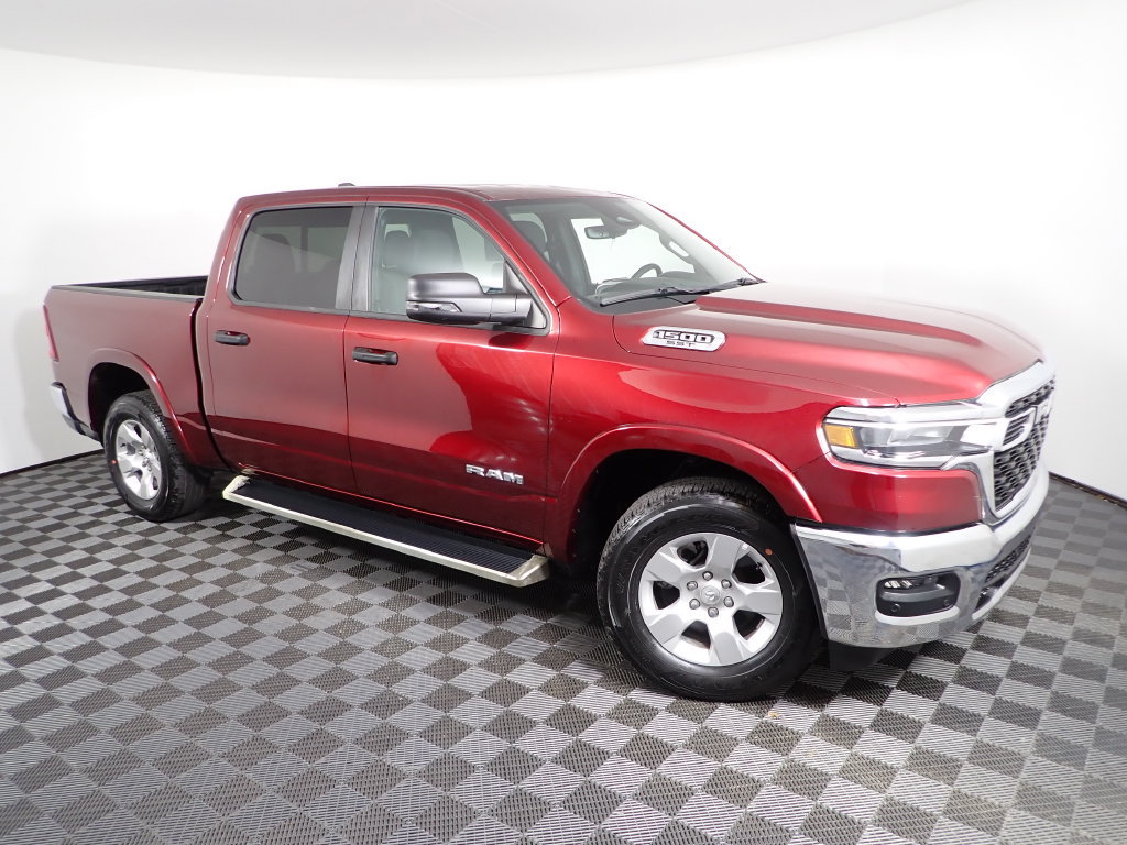 Used 2025 RAM 1500 Big Horn AWD/4WD image 8