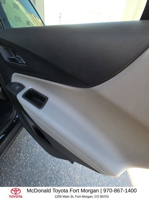 Used 2020 Chevrolet Equinox Premier image 23