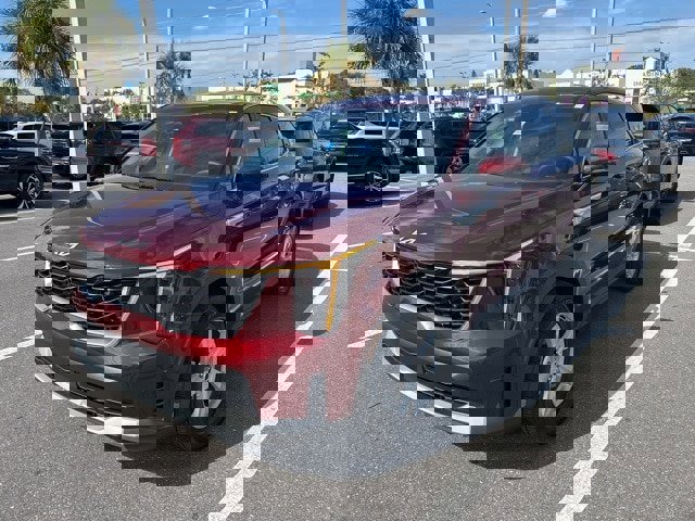 Used 2025 Kia Sorento LX