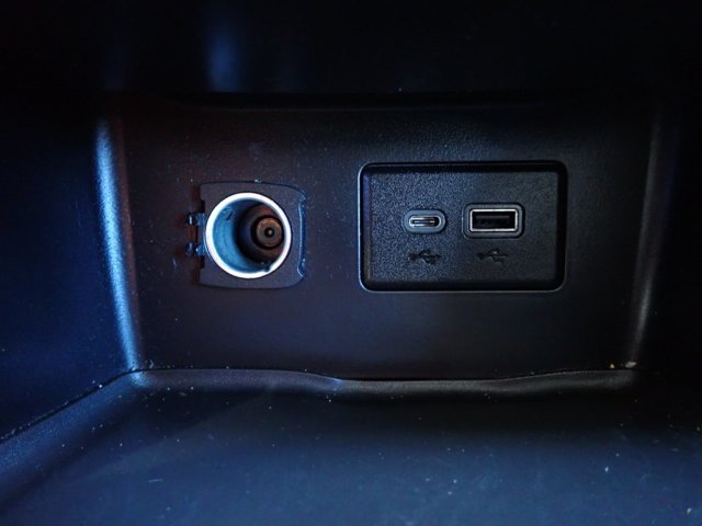 Used 2020 GMC Acadia SLT AWD/4WD image 23