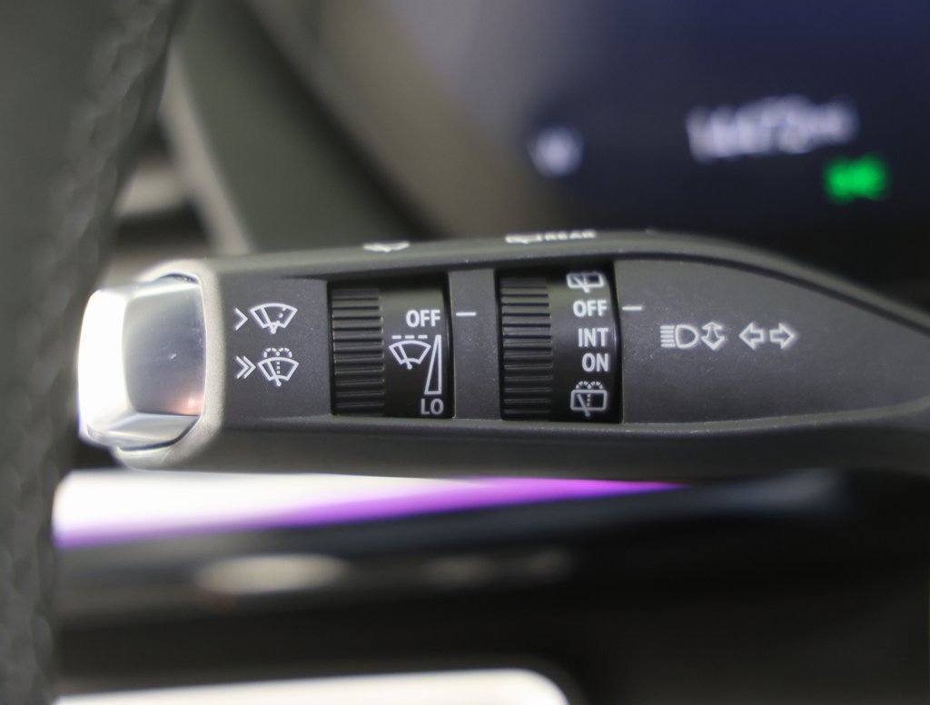 Used 2025 Buick Envision Preferred image 26