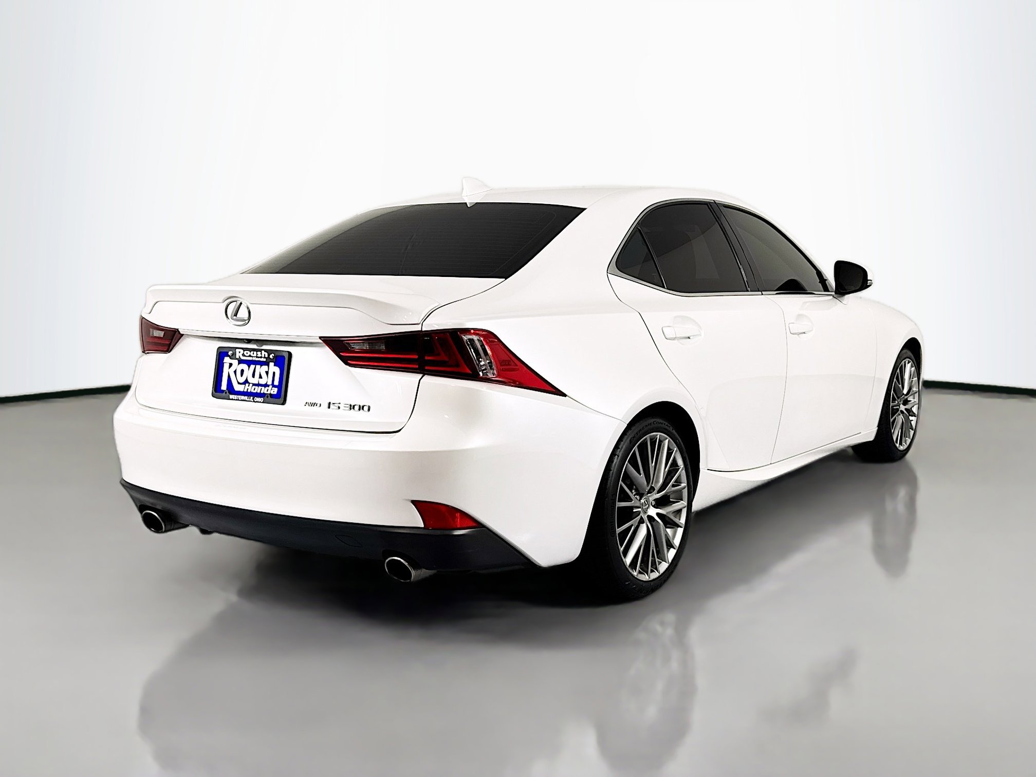 Used 2016 Lexus IS 300 AWD w/ Navigation System Package image 5