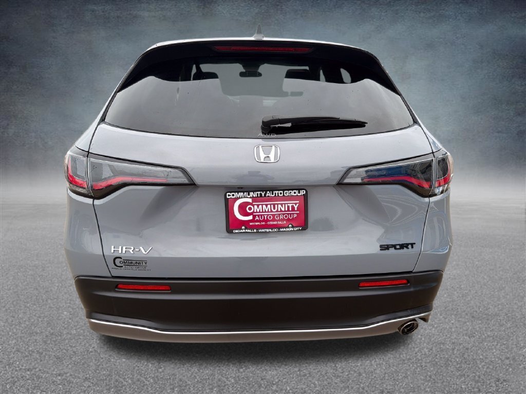 Used 2024 Honda HR-V Sport image 4