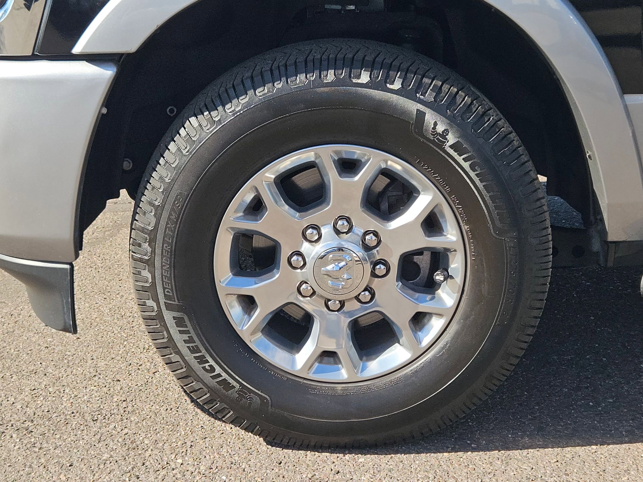 Used 2021 RAM 2500 Laramie image 10