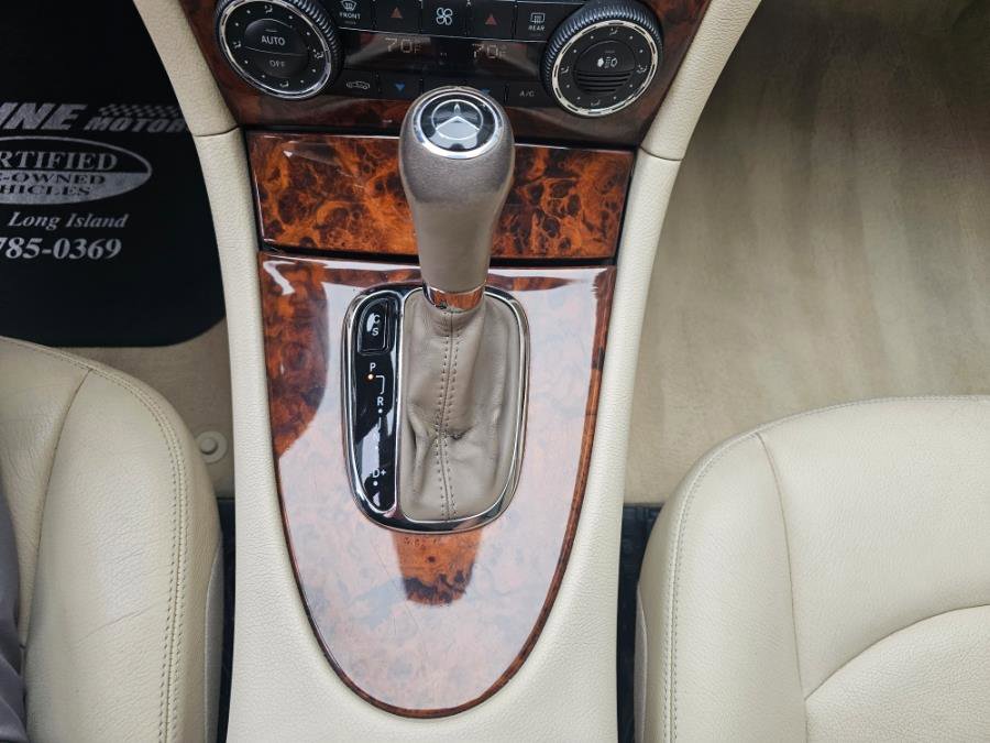 Used 2009 Mercedes-Benz CLK 350 Coupe w/ Premium I Pkg image 13