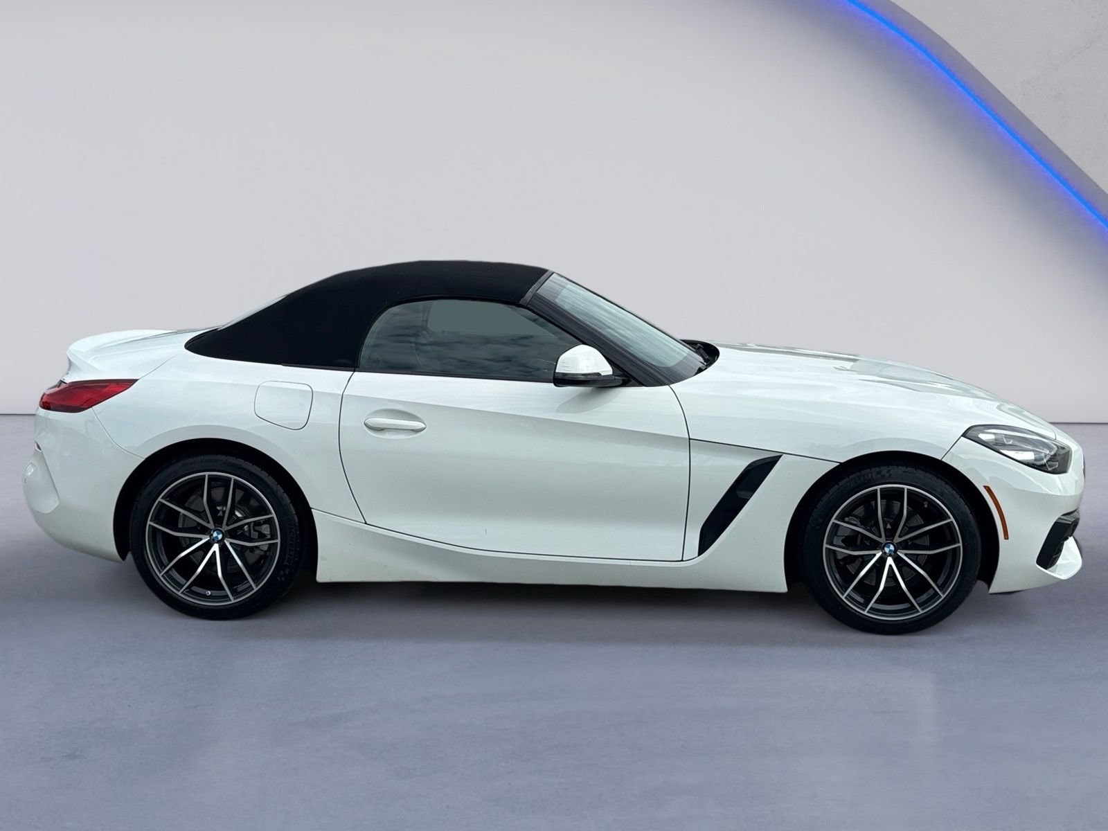 Used 2022 BMW Z4 sDrive30i RWD image 7