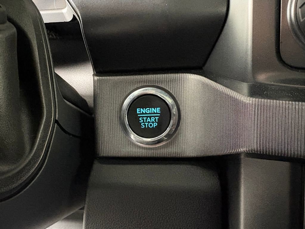 Used 2025 Ford F350 Platinum image 23