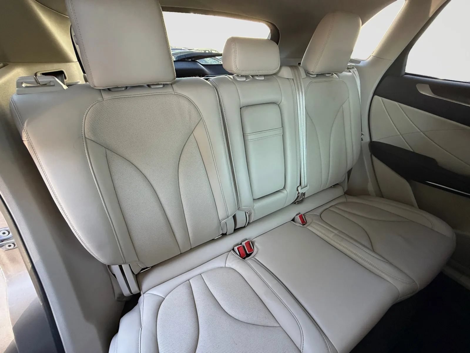 Used 2019 Lincoln MKC Reserve AWD/4WD image 18