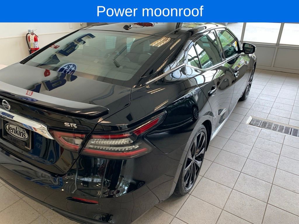 Used 2020 Nissan Maxima SR w/ Illumination Package FWD image 15