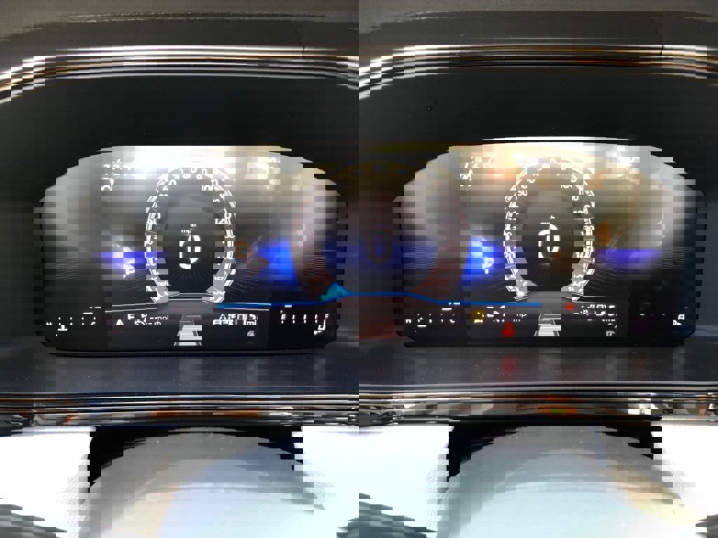 New 2025 Volkswagen Taos S image 19