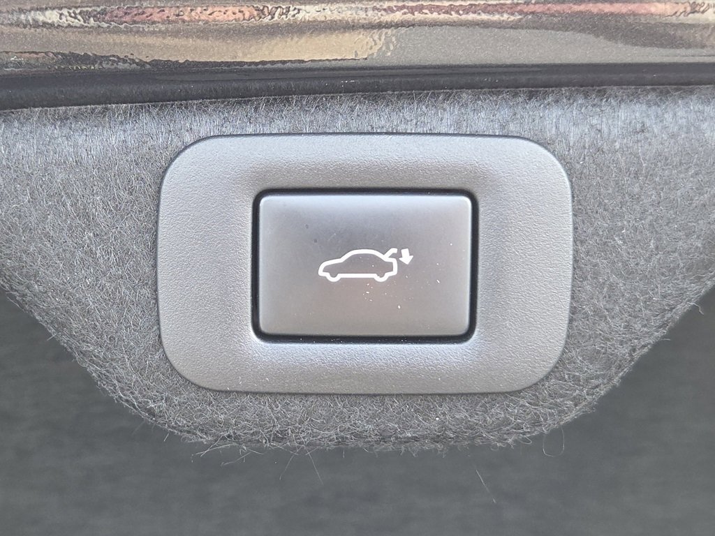 Certified 2024 Lexus ES 300h Ultra Luxury w/ Accessory Package (Z1) image 34