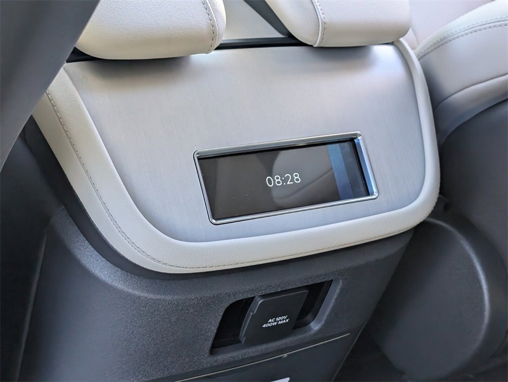 New 2026 Lincoln Navigator L Reserve image 15