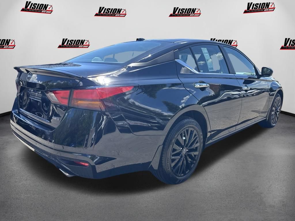 Certified 2025 Nissan Altima 2.5 SV w/ SV Special Edition Package AWD/4WD image 5