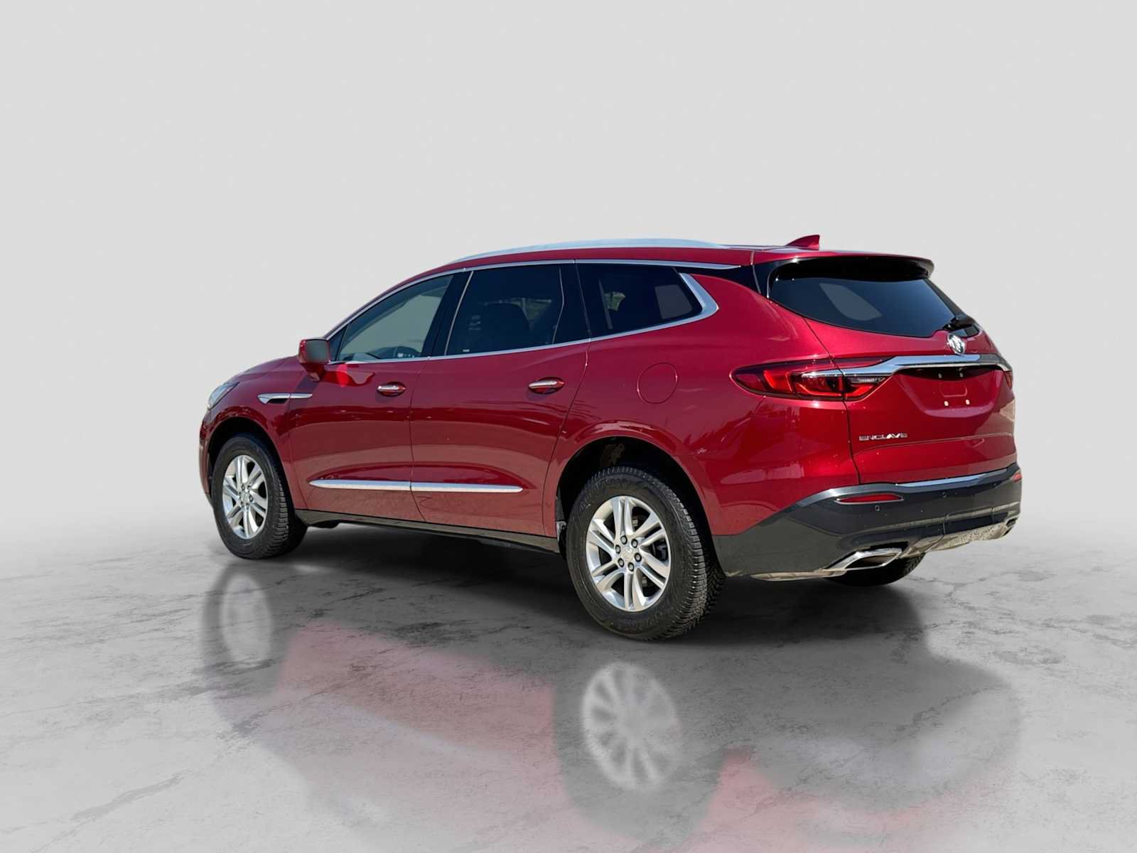 Used 2020 Buick Enclave Essence w/ LPO, Floor Liner Package FWD image 4