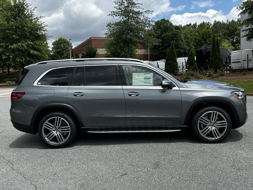 New 2026 Mercedes-Benz GLS 450 4MATIC image 9