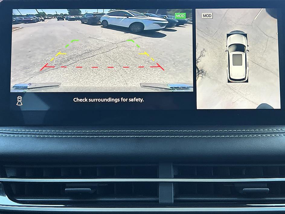 Used 2023 INFINITI QX60 Luxe FWD image 27