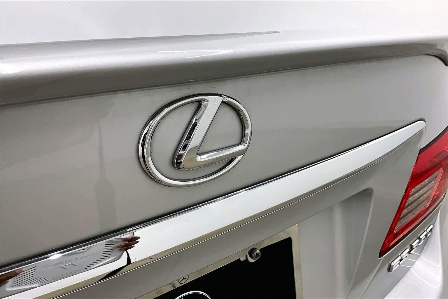 Used 2012 Lexus ES 350 FWD image 9