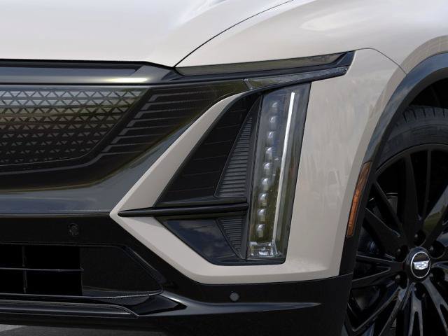 New 2027 Cadillac Lyriq Sport w/ LPO, ONYX Package AWD/4WD image 10