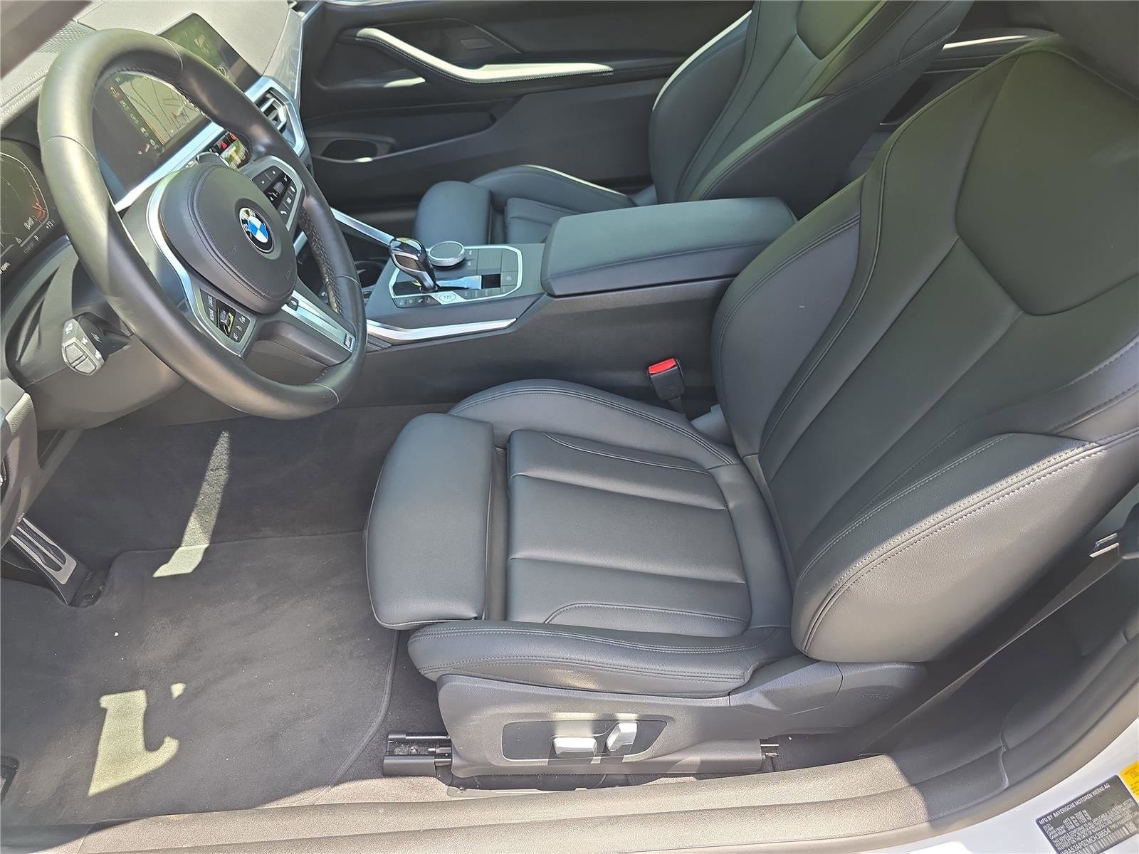 Used 2021 BMW 430i Coupe w/ M Sport Package RWD image 16