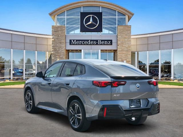 Used 2025 BMW X2 xDrive28i image 3
