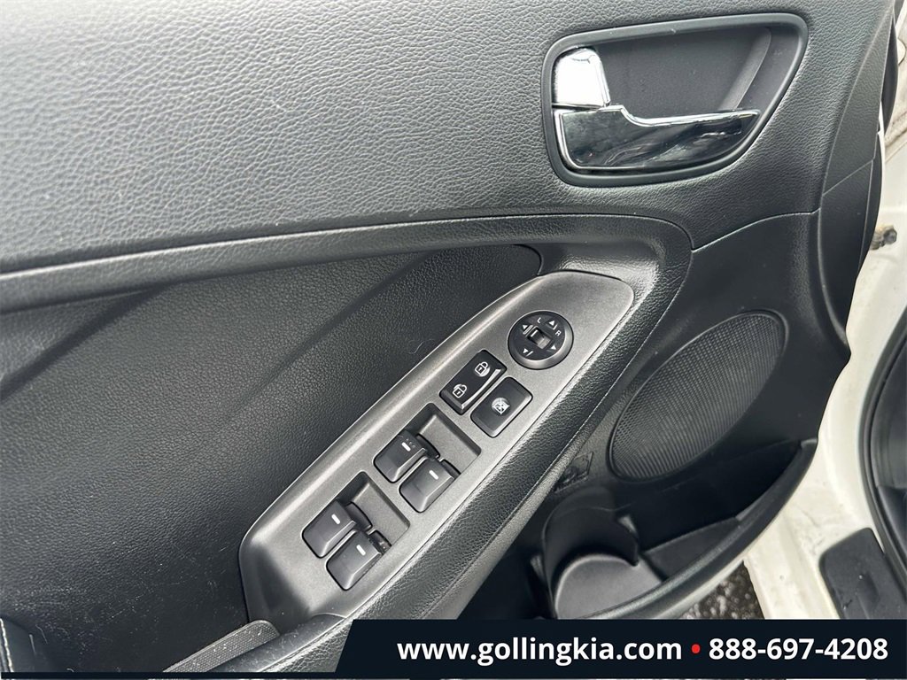 Used 2016 Kia Forte LX image 13