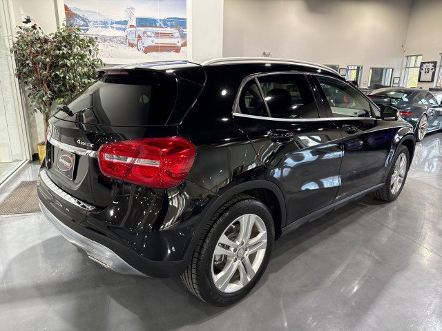Used 2015 Mercedes-Benz GLA 250 4MATIC w/ Multimedia Package image 3