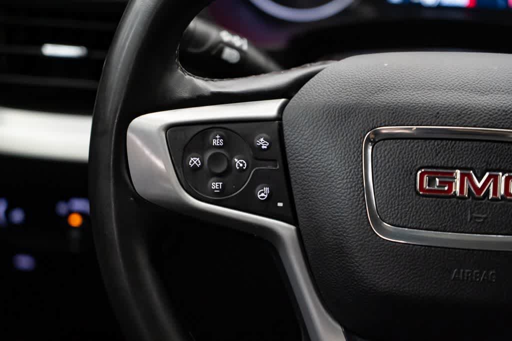 Used 2024 GMC Terrain SLT AWD/4WD image 15