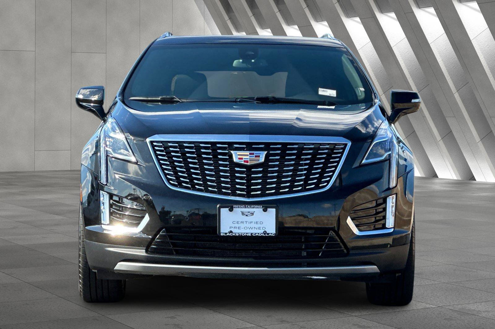 Certified 2025 Cadillac XT5 Premium Luxury image 9