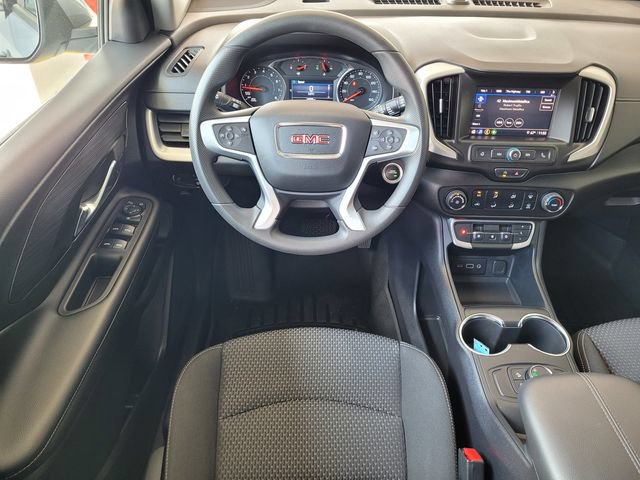 Used 2024 GMC Terrain SLE FWD image 16