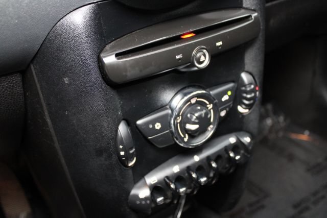 Used 2012 MINI Cooper Convertible FWD image 15