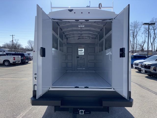 New 2024 Chevrolet Express 3500 w/ Power Convenience Package RWD image 16